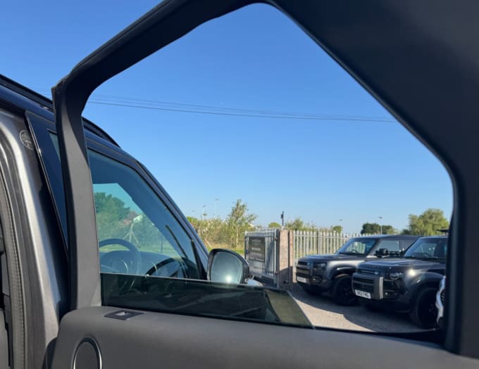 2025 Land Rover Discovery