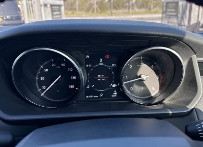 2025 Land Rover Discovery