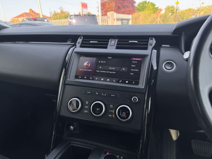 2025 Land Rover Discovery