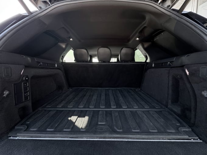 2025 Land Rover Discovery