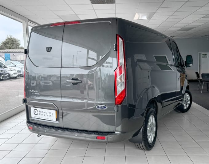 2025 Ford Transit Custom
