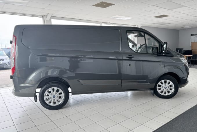 2025 Ford Transit Custom