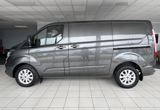 2025 Ford Transit Custom