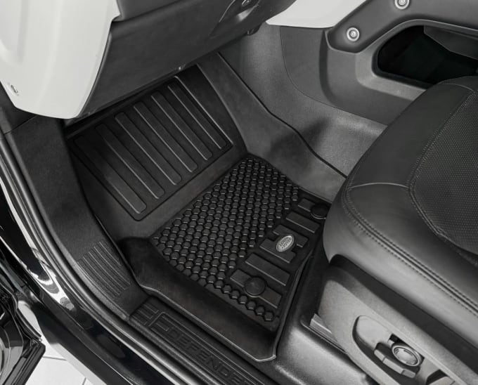 2025 Land Rover Defender
