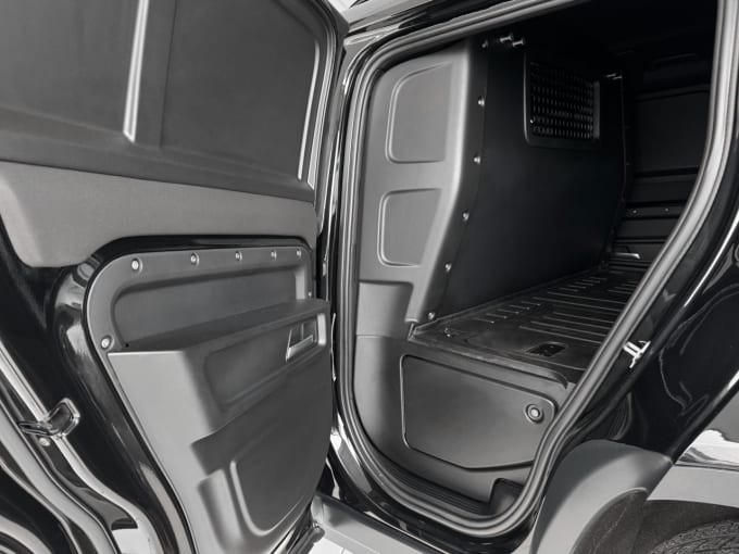2025 Land Rover Defender
