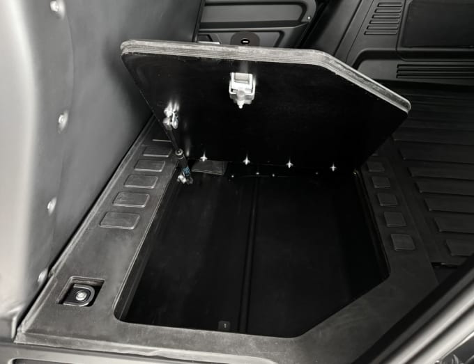 2025 Land Rover Defender