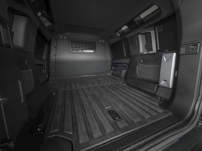 2025 Land Rover Defender