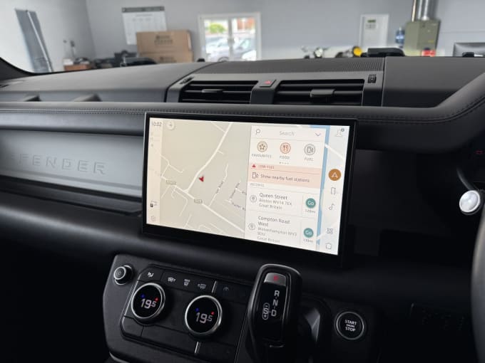 2025 Land Rover Defender