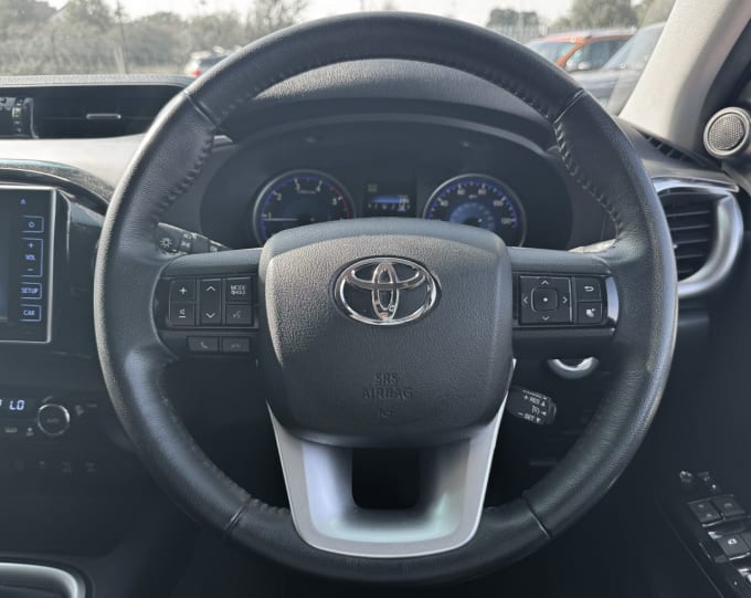 2025 Toyota Hi-lux