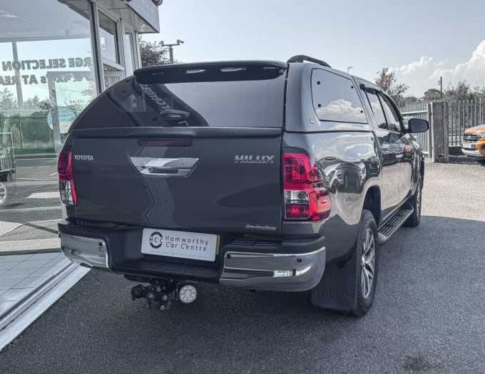 2025 Toyota Hi-lux