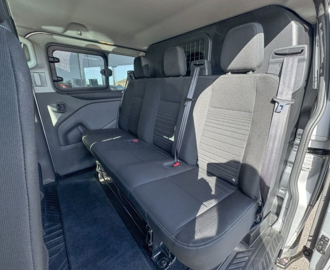 2025 Ford Transit Custom