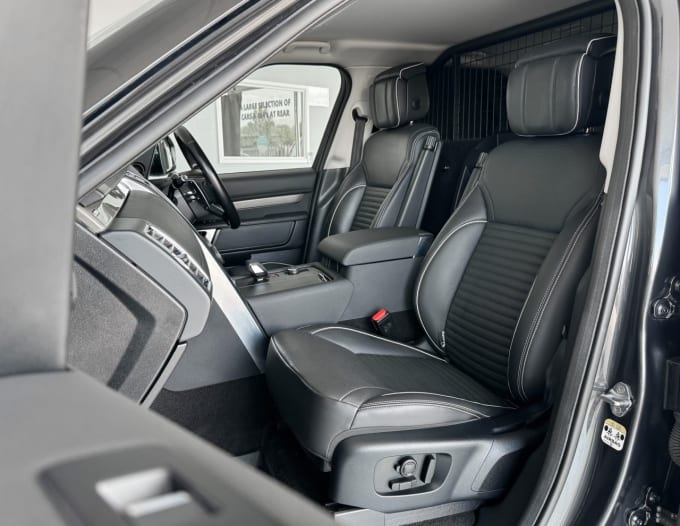 2025 Land Rover Discovery
