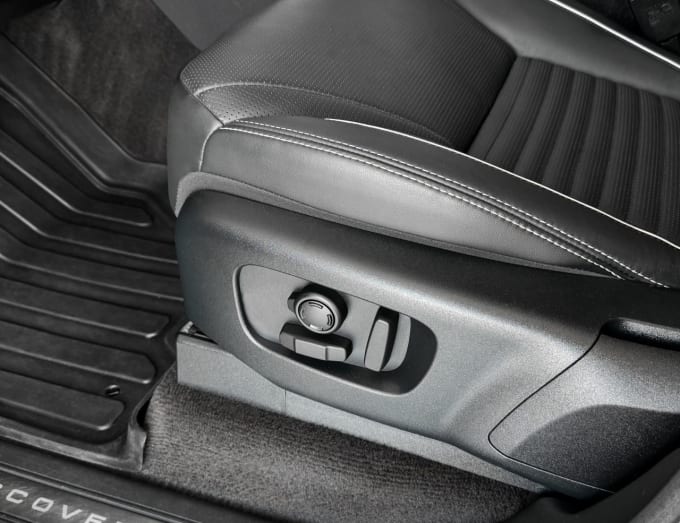 2025 Land Rover Discovery