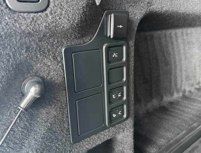 2025 Land Rover Discovery