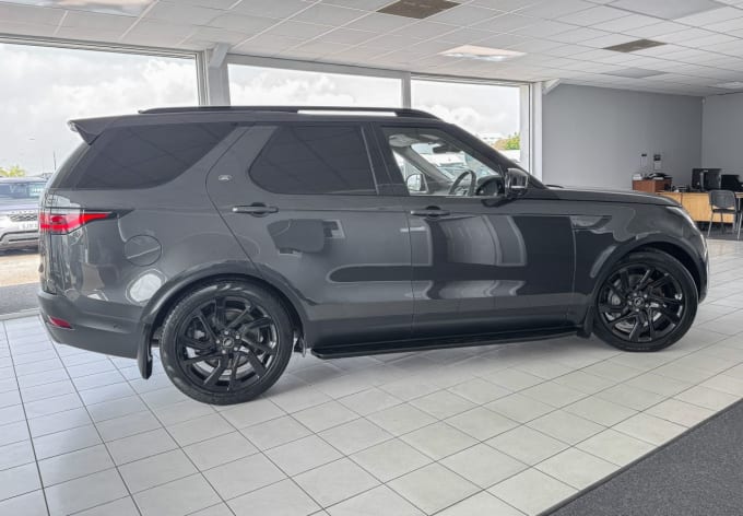 2025 Land Rover Discovery