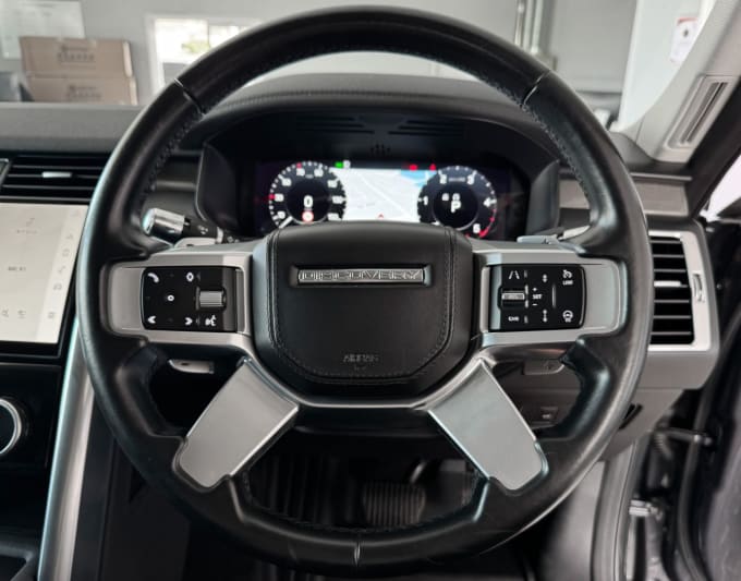 2025 Land Rover Discovery