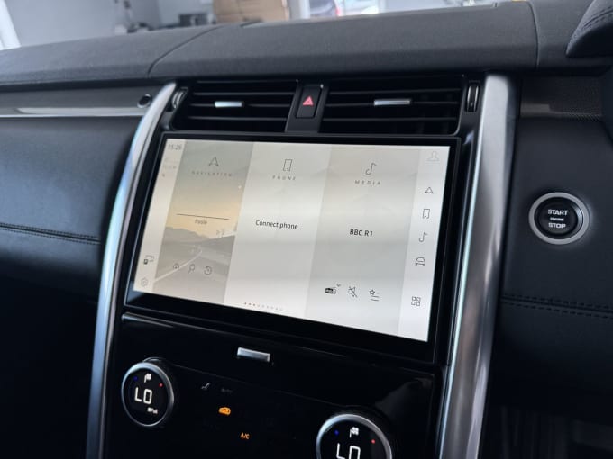 2025 Land Rover Discovery