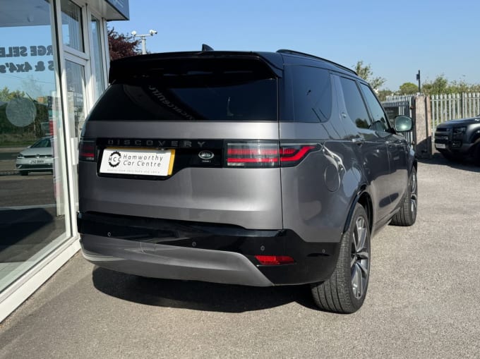 2025 Land Rover Discovery