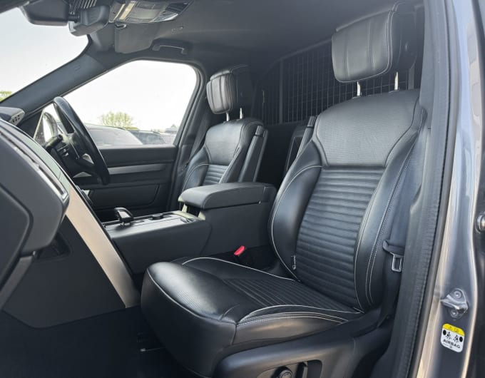2025 Land Rover Discovery