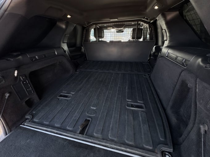 2025 Land Rover Discovery