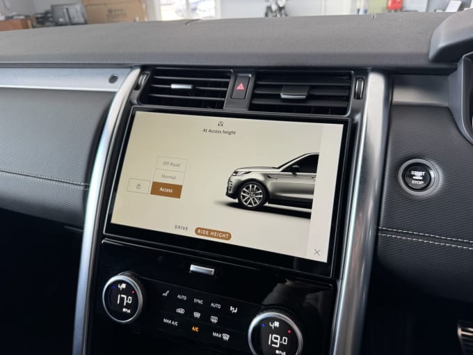 2025 Land Rover Discovery