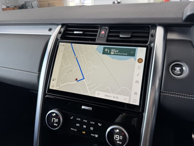 2025 Land Rover Discovery