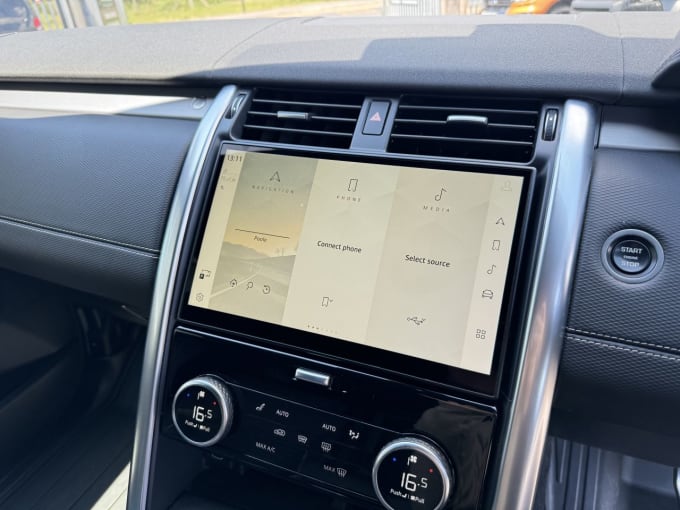 2025 Land Rover Discovery