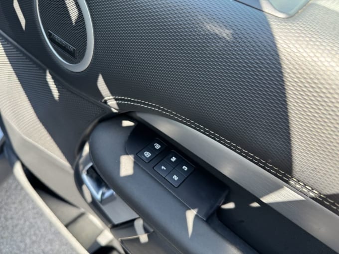 2025 Land Rover Discovery