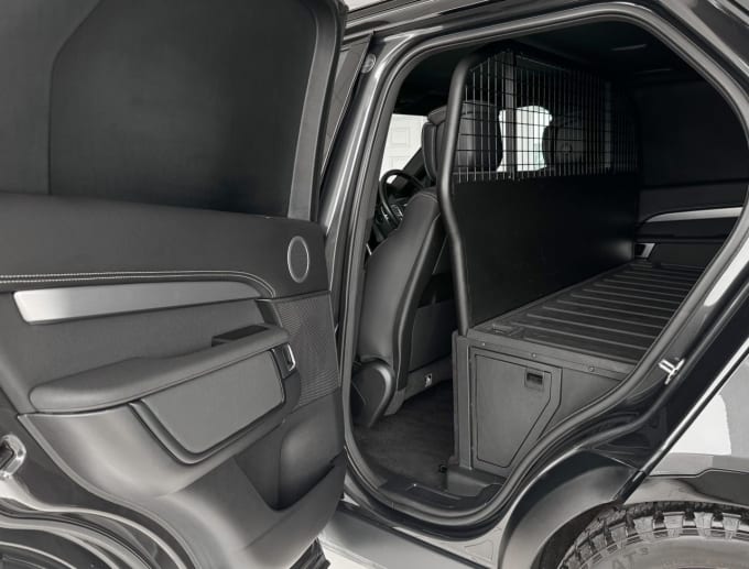 2025 Land Rover Discovery