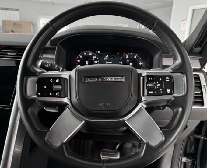 2025 Land Rover Discovery