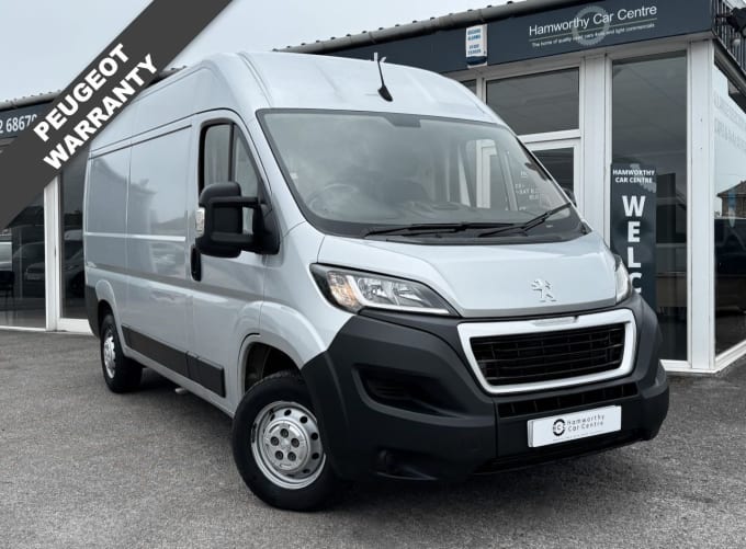 2025 Peugeot Boxer