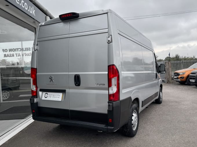 2025 Peugeot Boxer