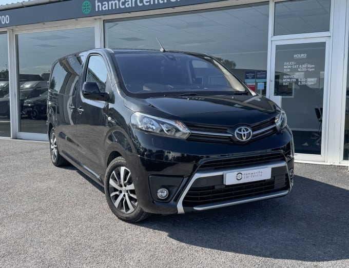 2025 Toyota Proace