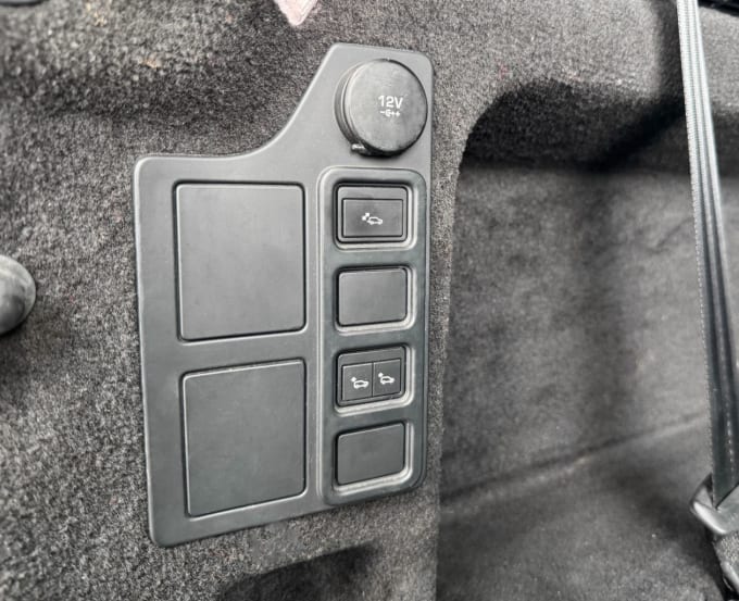 2025 Land Rover Discovery