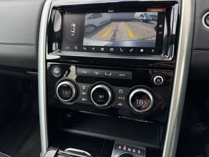 2025 Land Rover Discovery