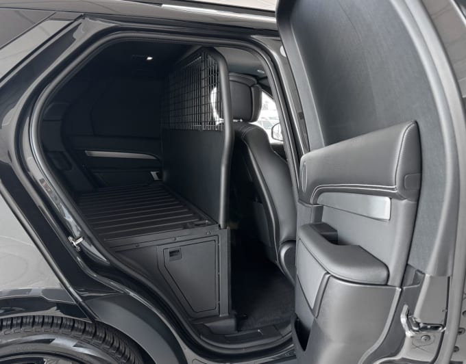 2025 Land Rover Discovery