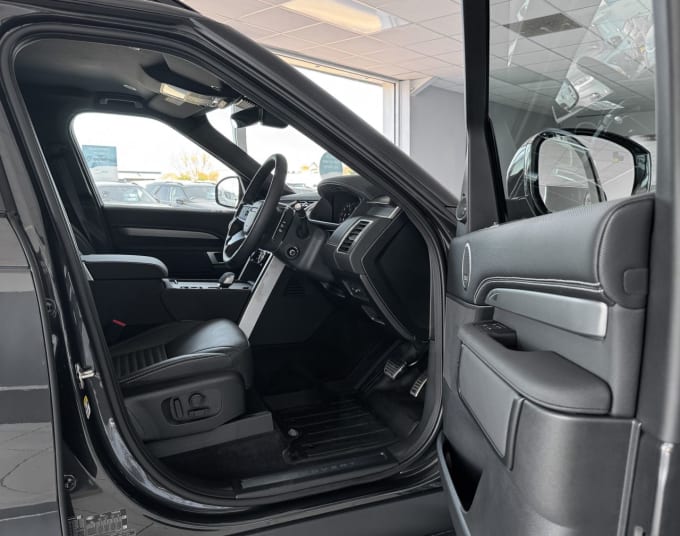 2025 Land Rover Discovery