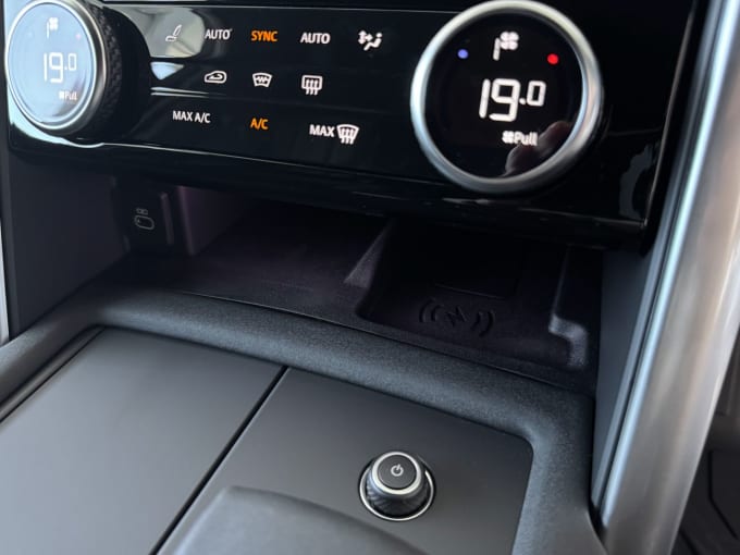 2025 Land Rover Discovery