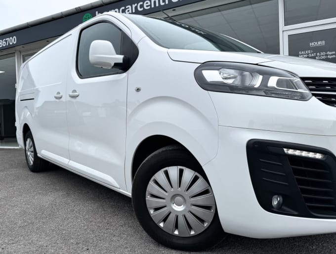 2025 Vauxhall Vivaro