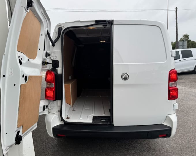 2025 Vauxhall Vivaro