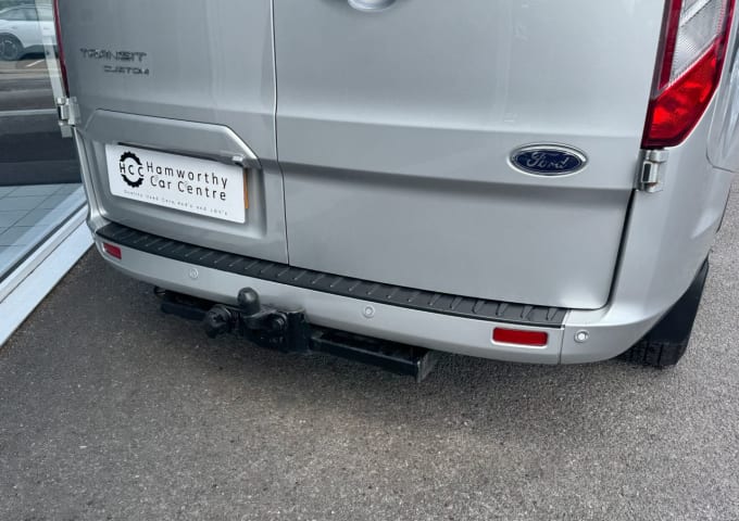 2025 Ford Transit Custom