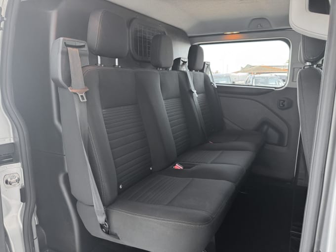 2025 Ford Transit Custom