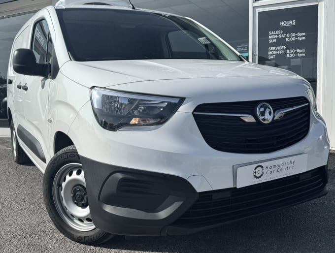 2025 Vauxhall Combo