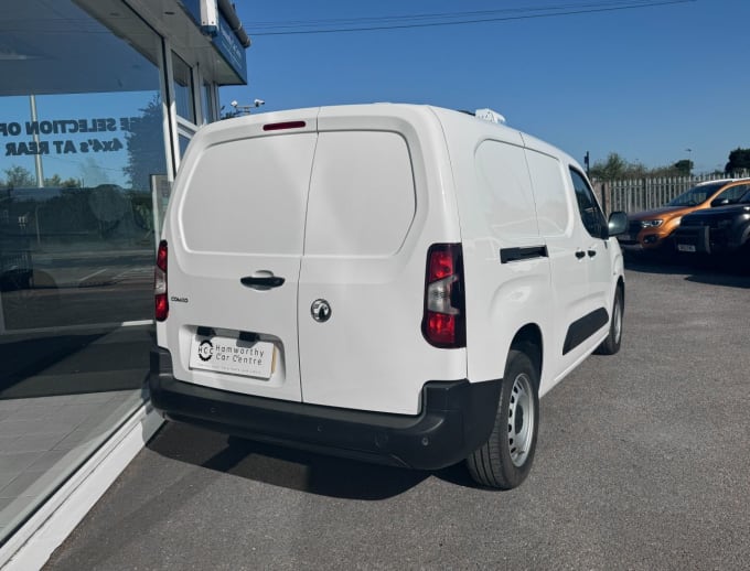 2025 Vauxhall Combo