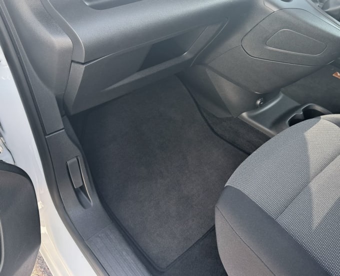 2025 Vauxhall Combo