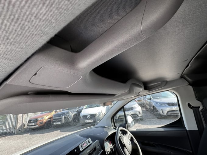 2025 Vauxhall Combo