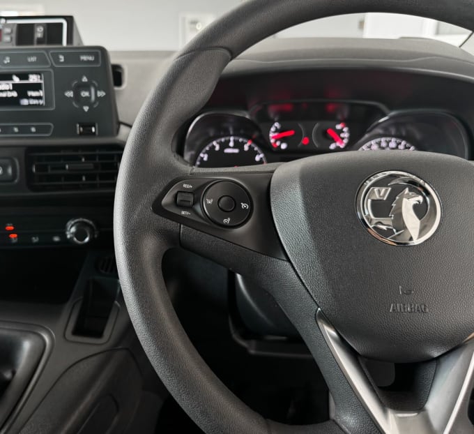 2025 Vauxhall Combo
