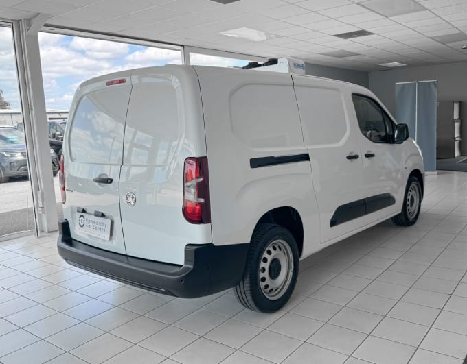 2025 Vauxhall Combo