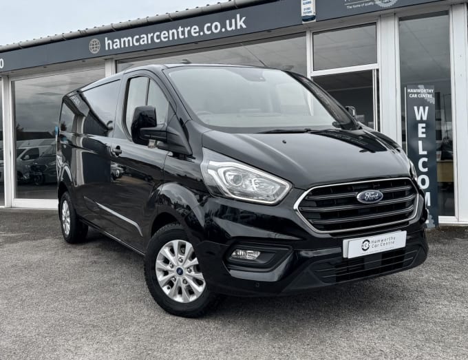 2025 Ford Transit Custom