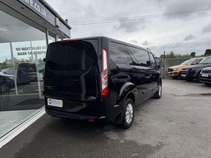 2025 Ford Transit Custom